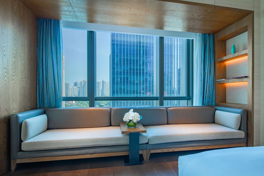 Conrad Guangzhou 33/47