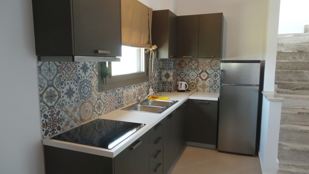 Niovi Boutique Apartments 18/30