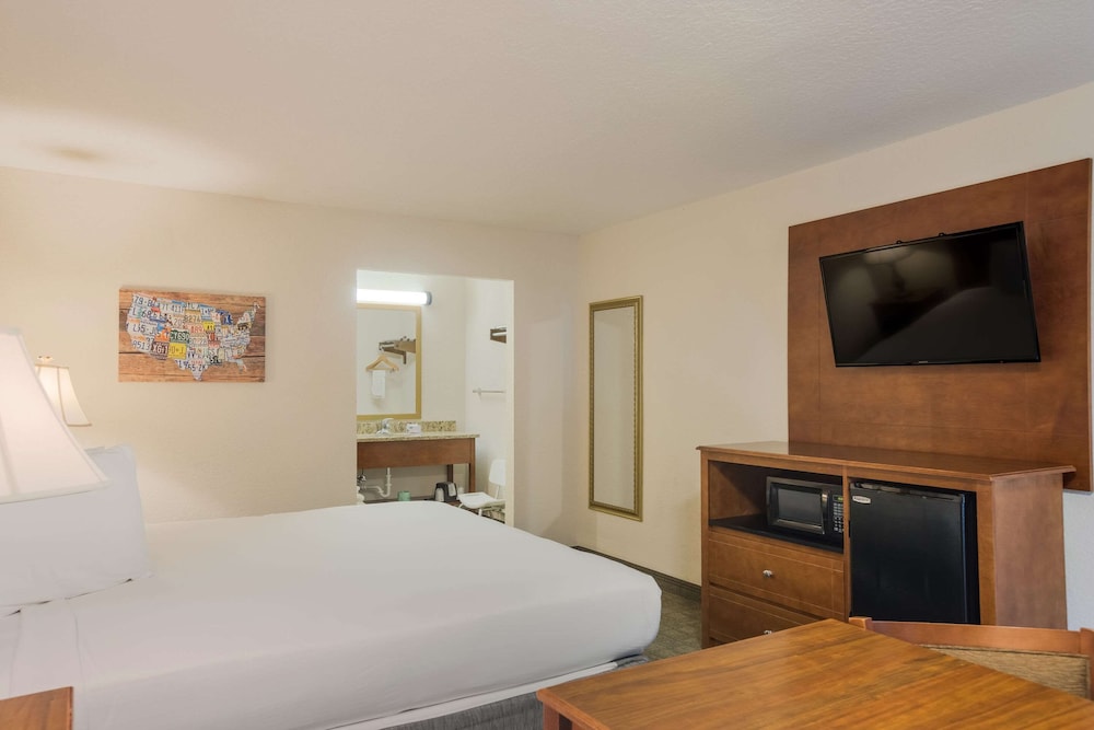 Econo Lodge Vidalia, GA 19/50