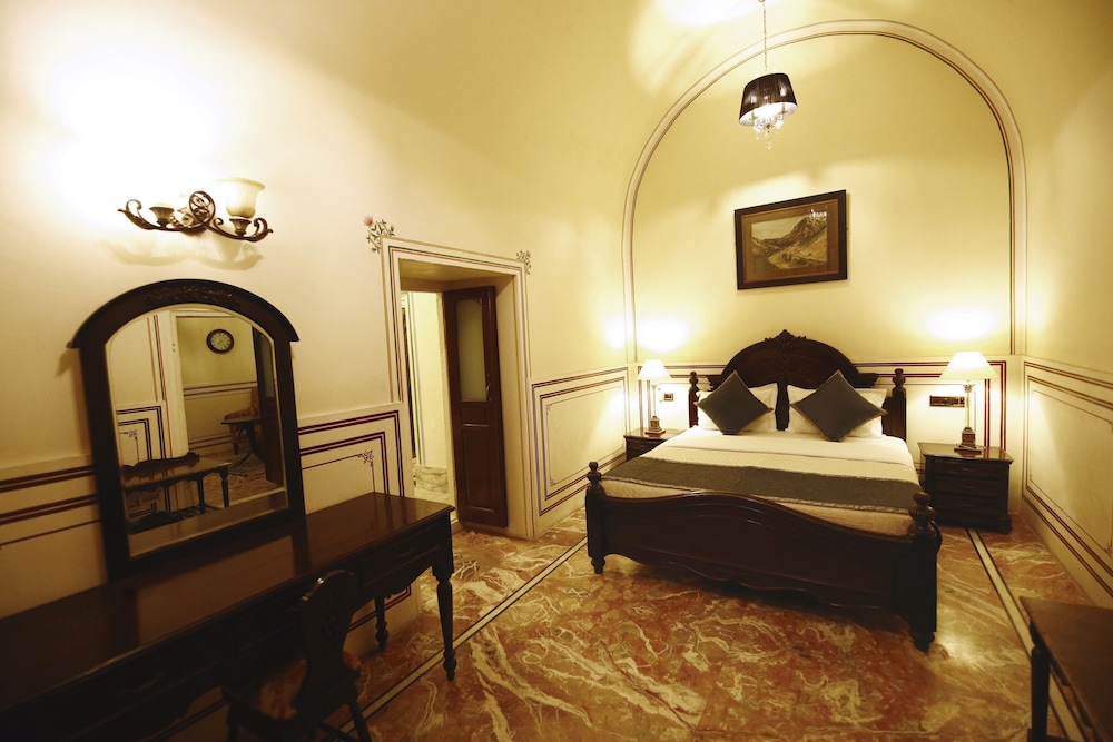 Hotel Castle Kanota 6/50