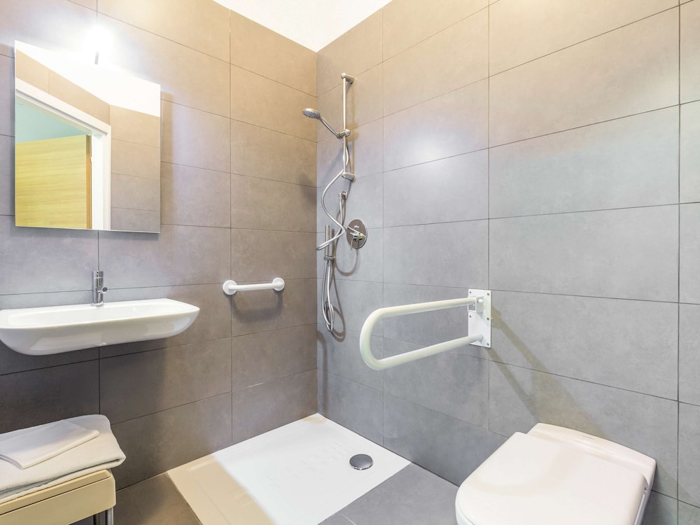 Ibis Styles Brindisi 18/66