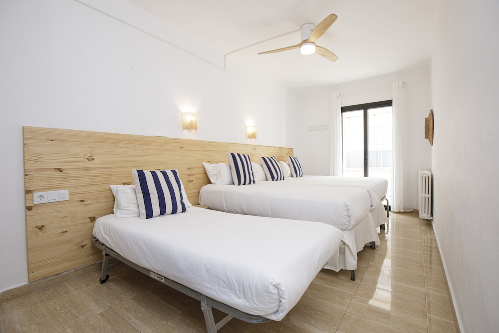 Hostal Mas 10/42