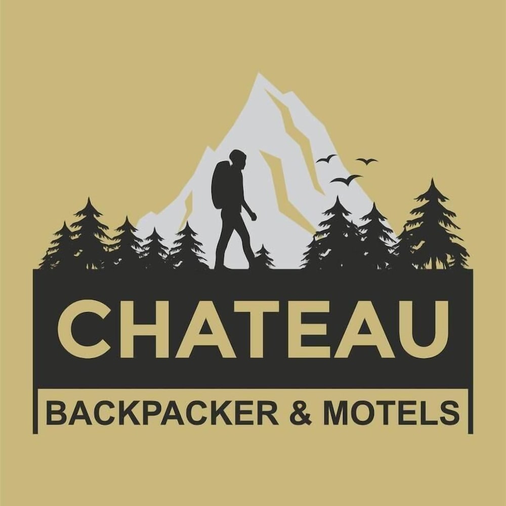 Chateau Franz Hostel 24/50