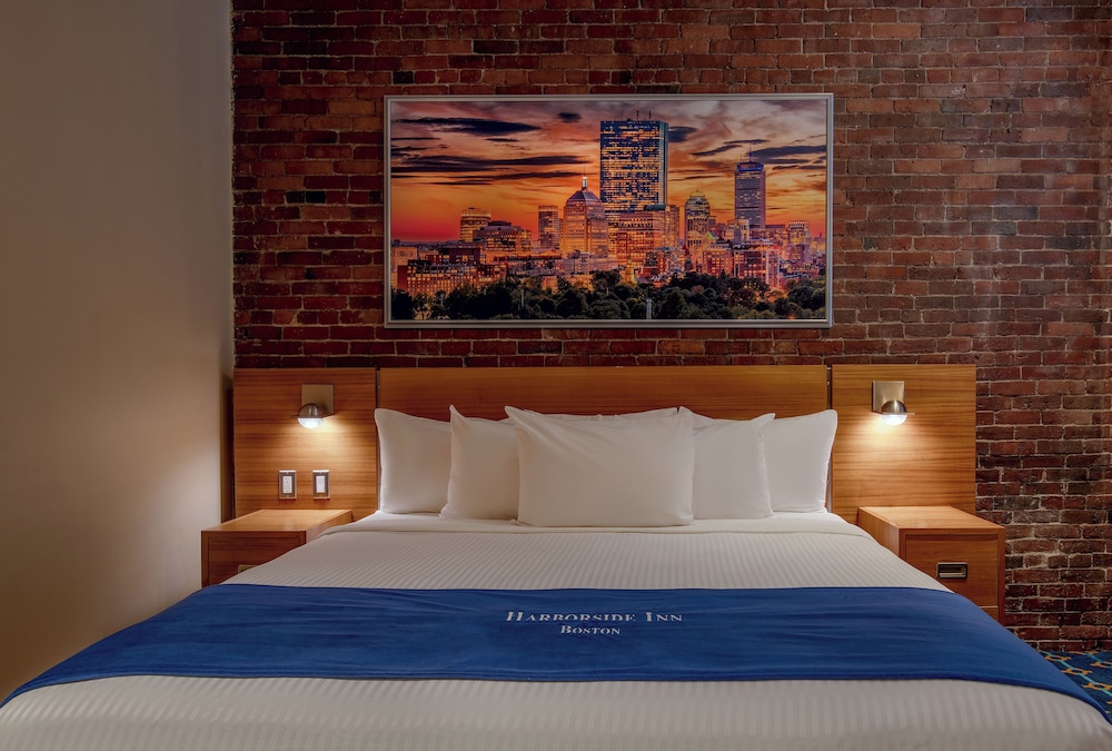 ROOM, KING BED, CITY VIEW