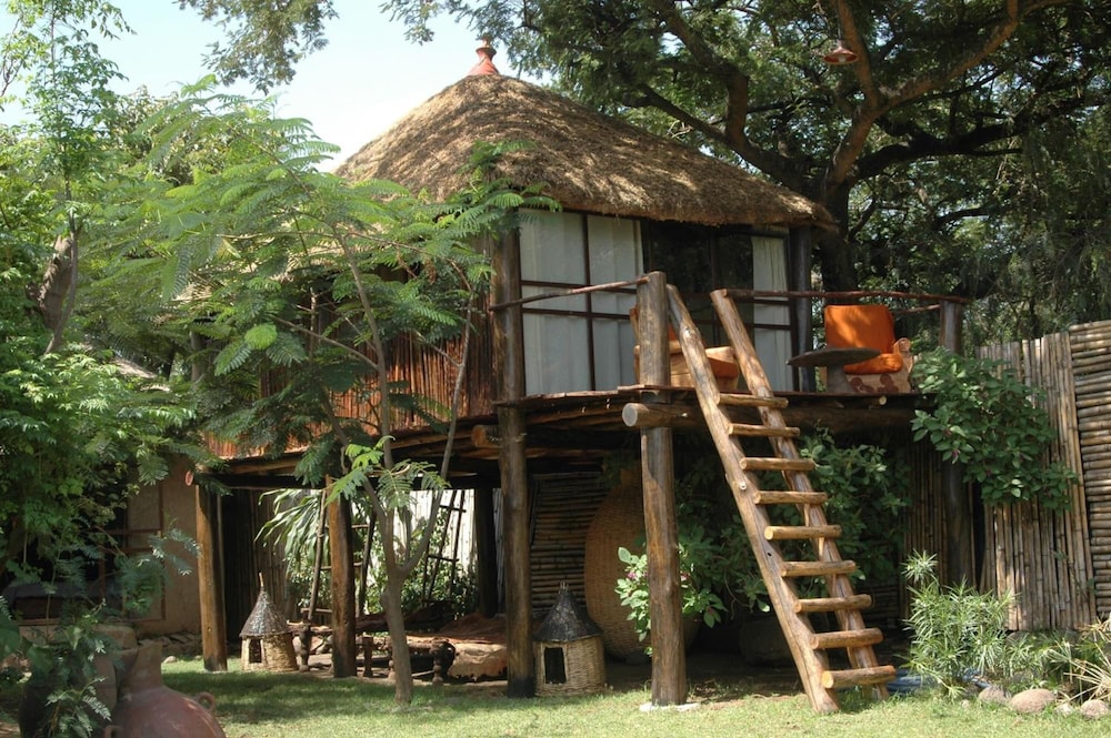 Babogaya Lake Viewpoint Lodge 3/31