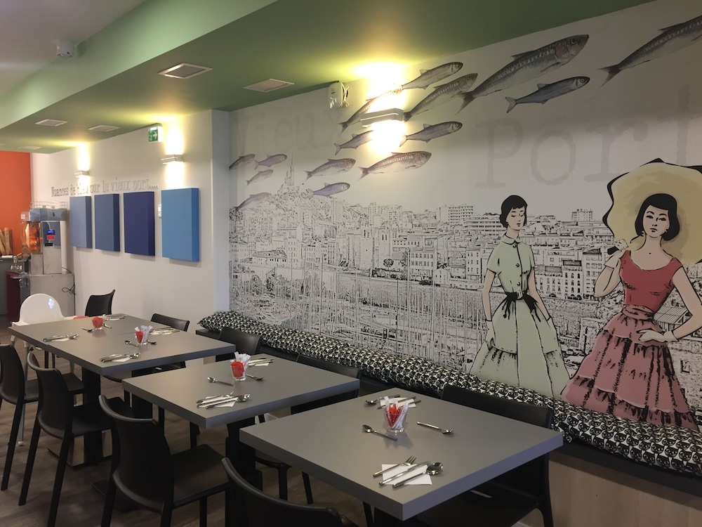 Ibis Styles Marseille Vieux Port 19/38