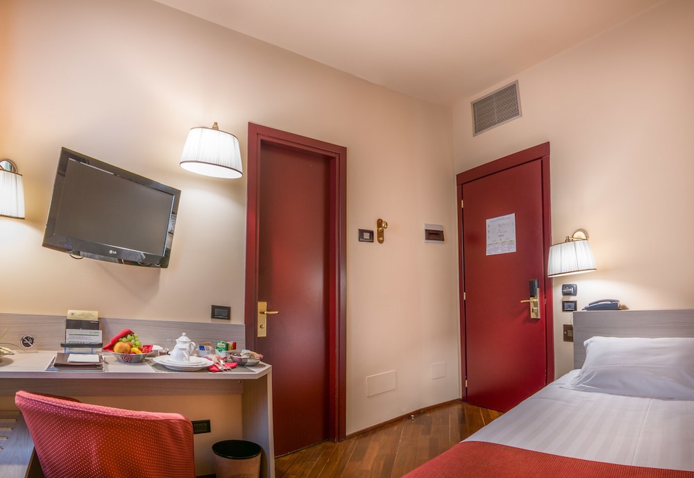 Hotel Regina Milano 34/55