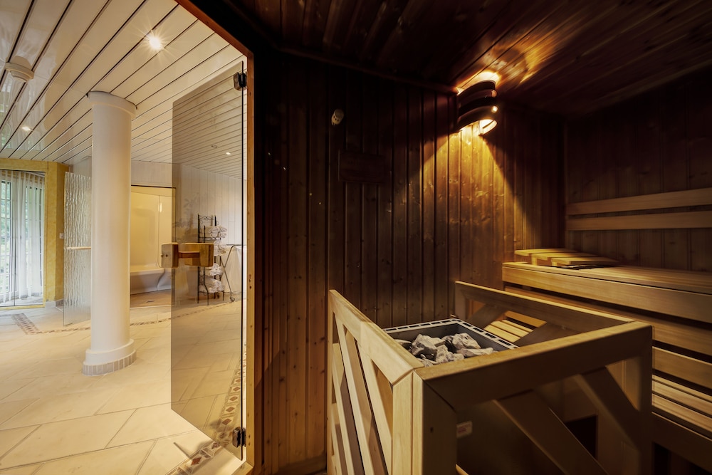 Hotel Regina Wengen 45/79