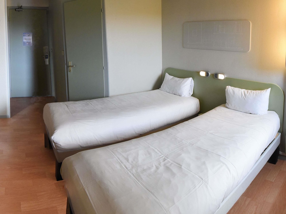 Ibis Budget Laval 29/67