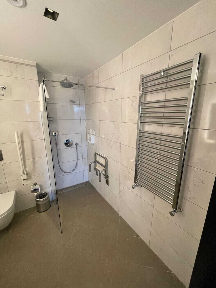 Cihangir Hotel 46/47