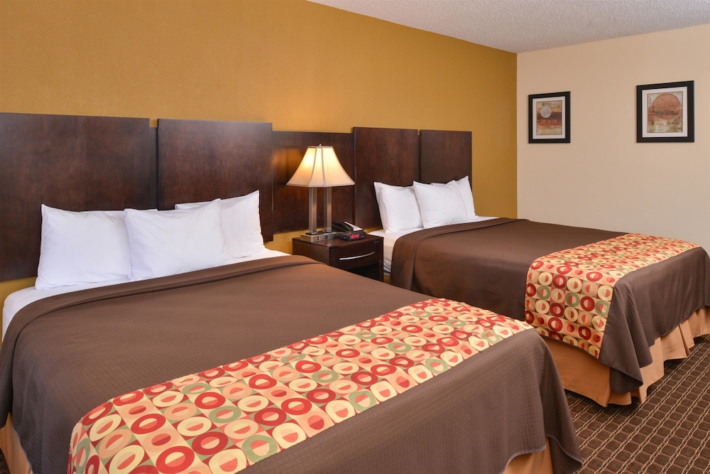 Americas Best Value Inn Tupelo Barnes Crossing 16/28