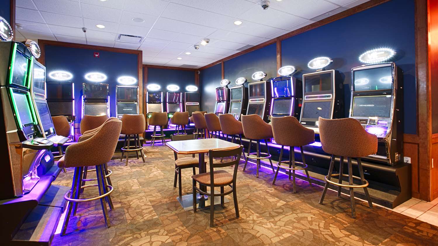 Days Inn by Wyndham Airdrie 26/31