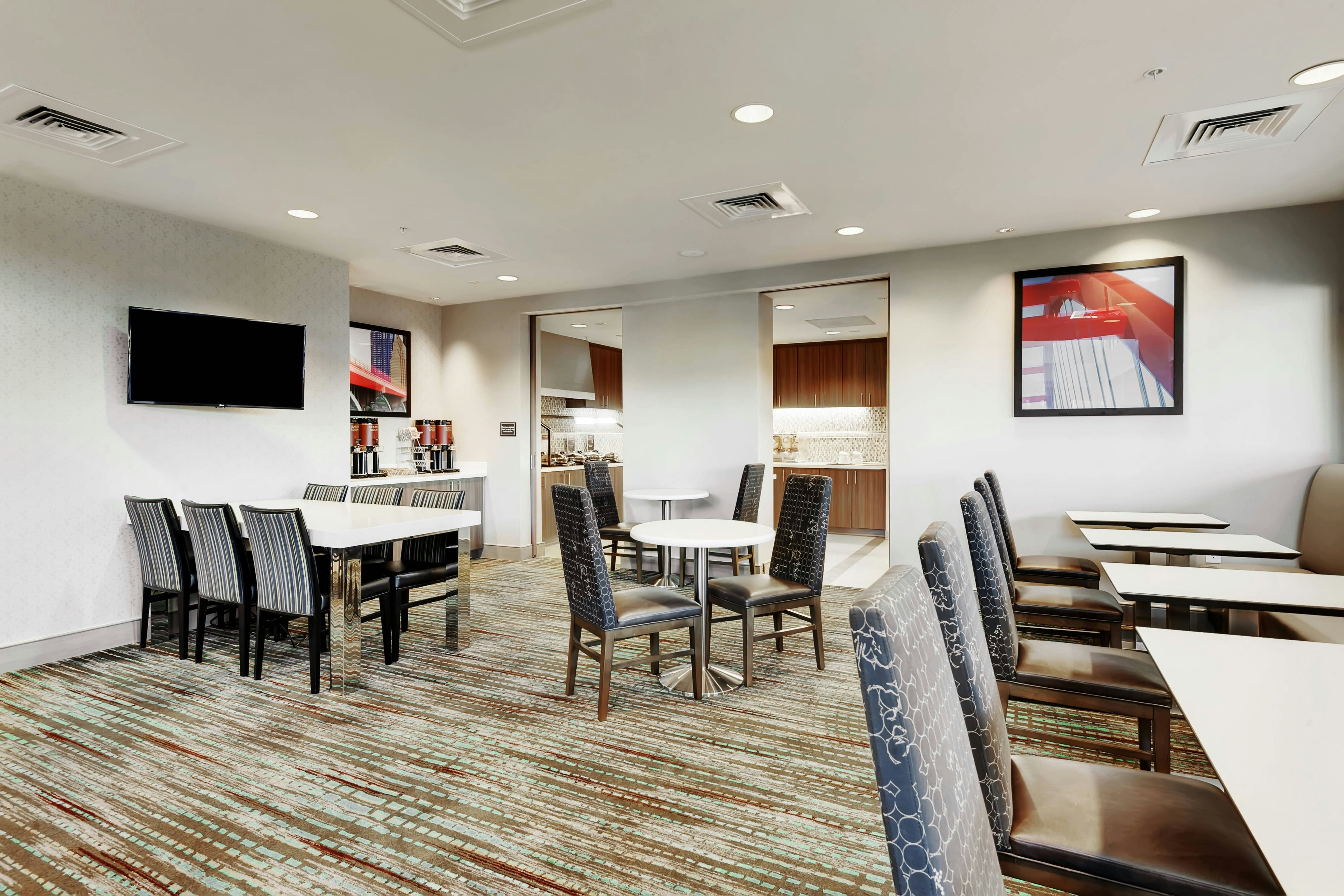 Residence Inn By Marriott Austin Airport 16/19