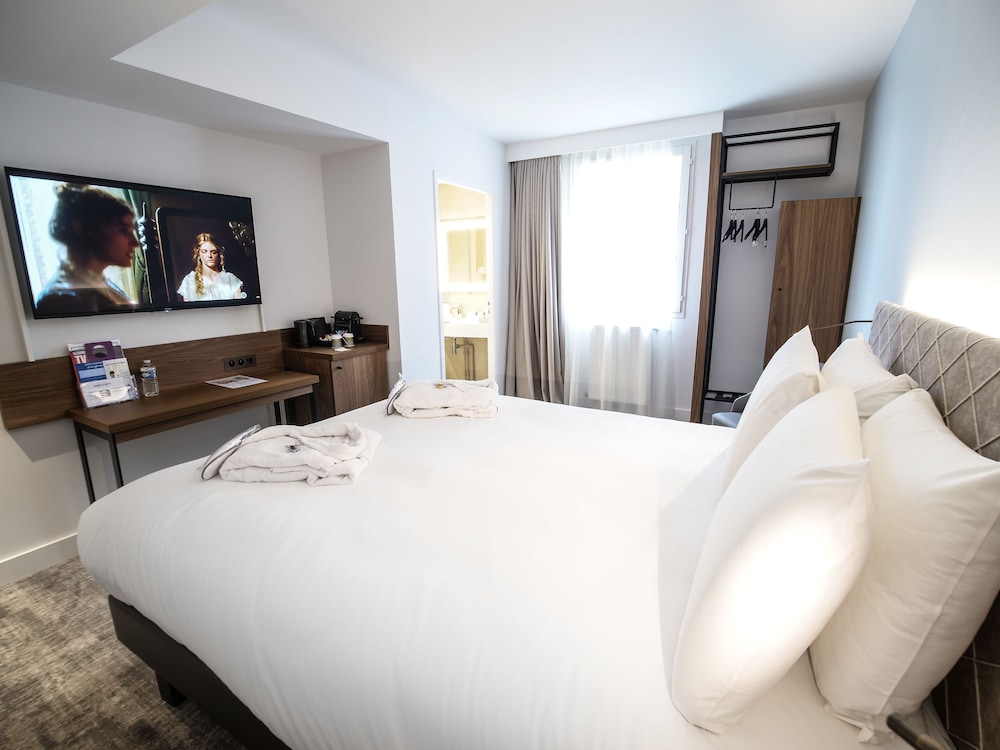 SUPERIOR, DOUBLE BED