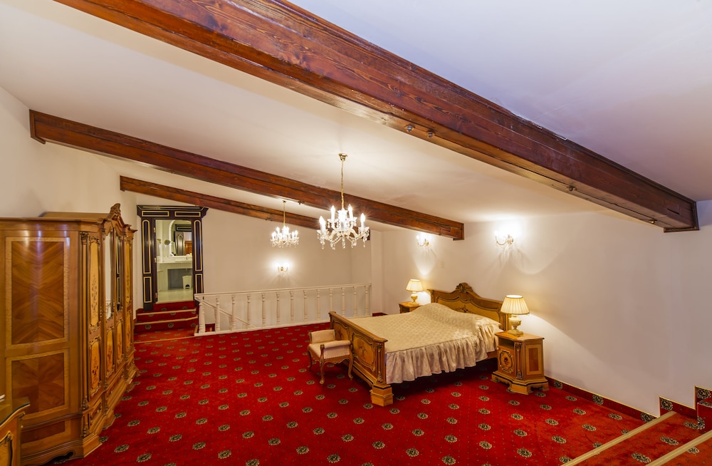 Aurelius Hotel 24/49