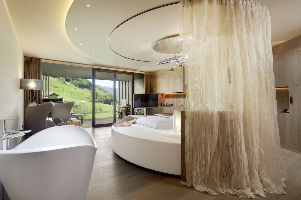 Amonti Wellnessresort 40/40