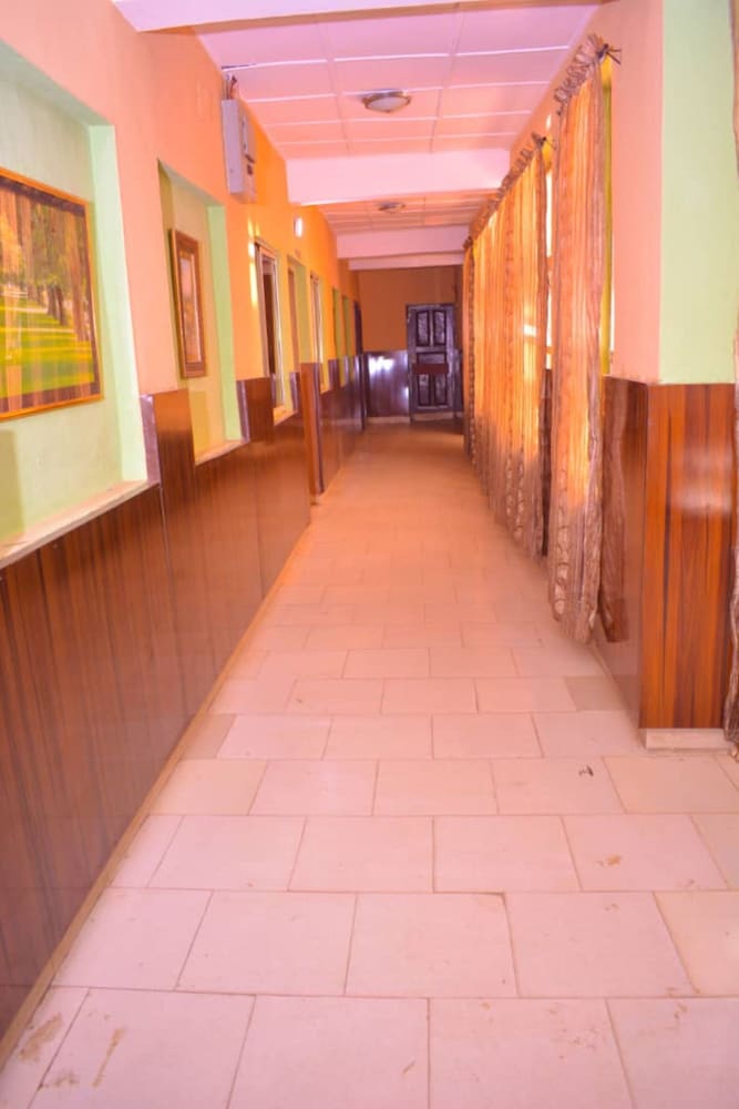 Dikord Hotel And Events Centre 25/39