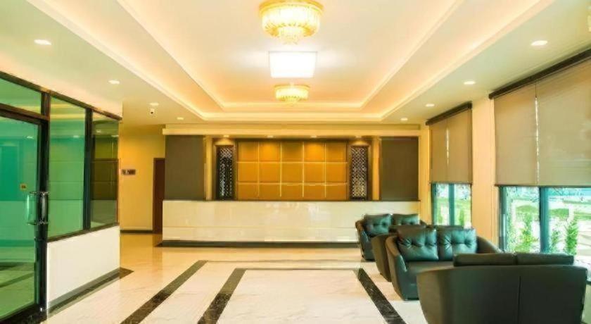 ATK HATYAI HOTEL 4/30
