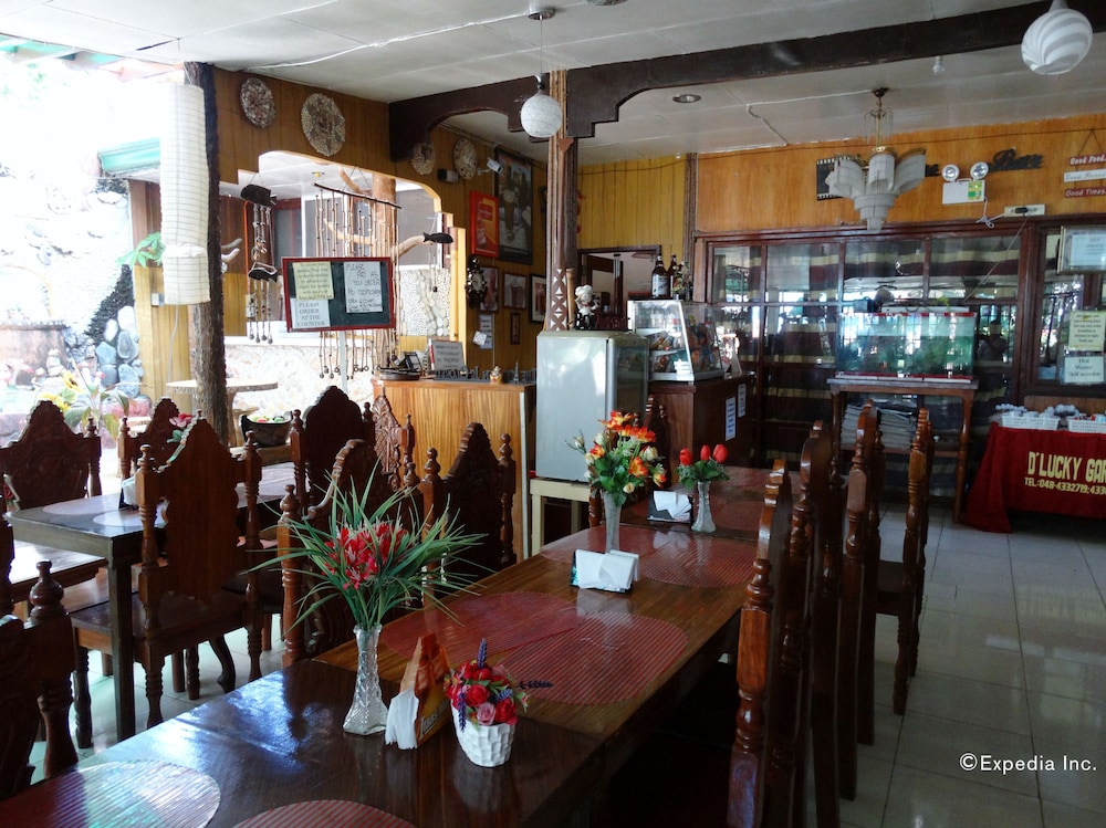 D Lucky Garden Inn 33/48