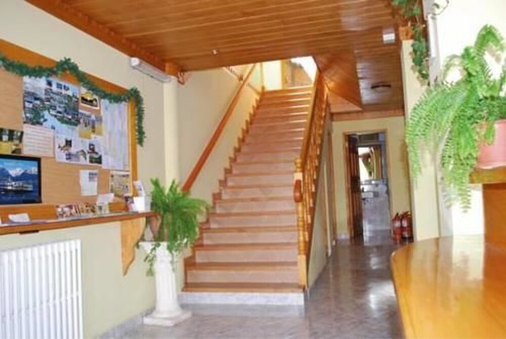 Hosteria Chalp 3/23