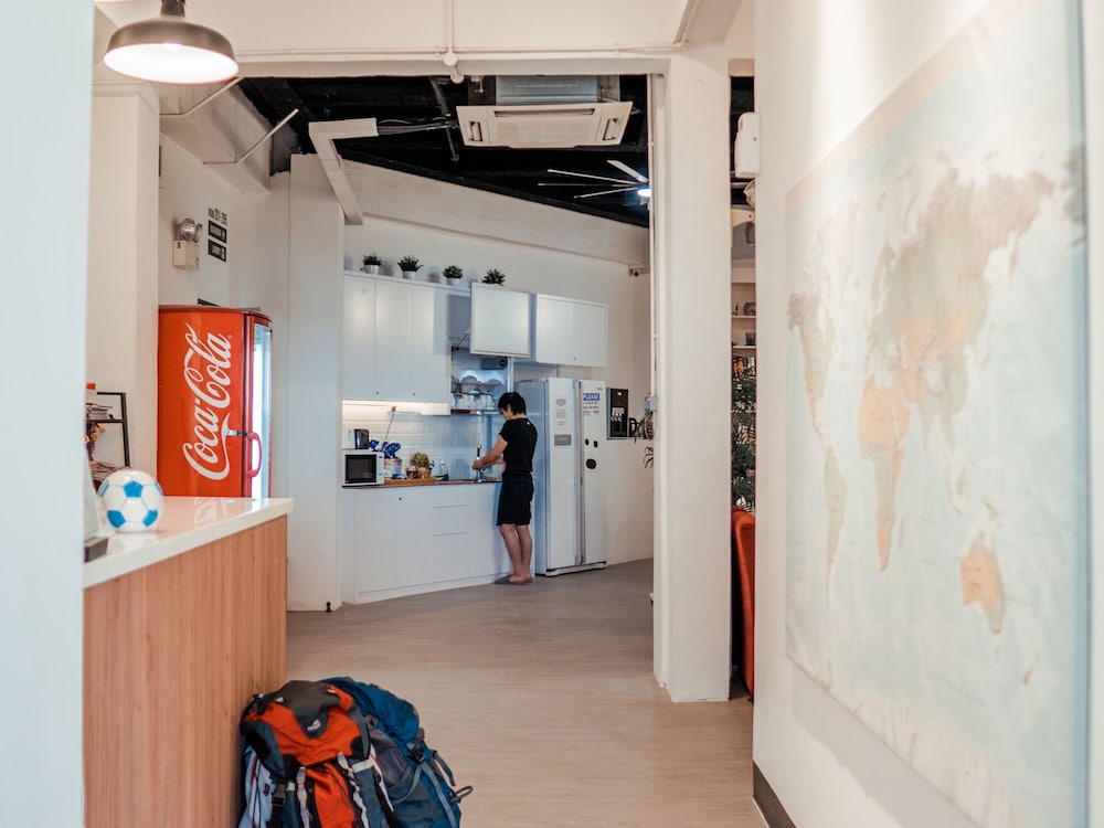 BEAT. Sports Hostel At Little India 8/47