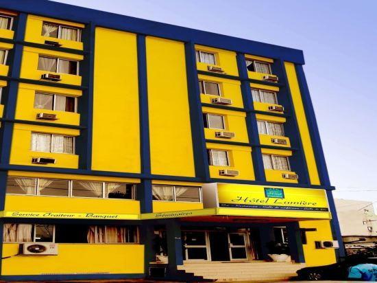 Hotel Lumiere D Akwa photo2