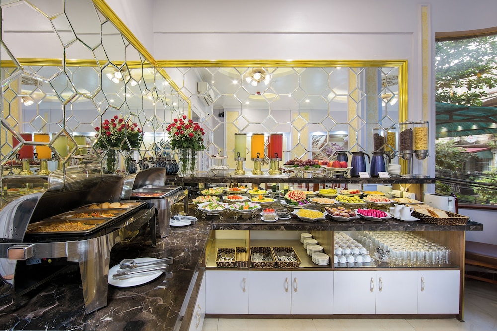 Hanoi Lotus Boutique Hotel 11/69