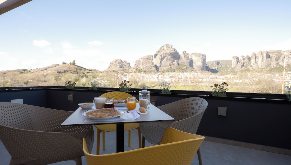 Mirabilis Boutique Hotel 48/60