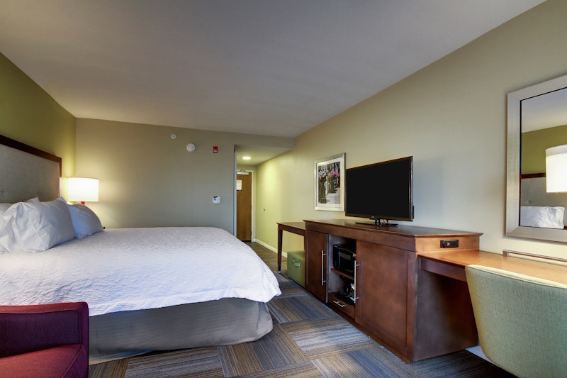Hampton Inn And Suites Cordele Ga 8/20