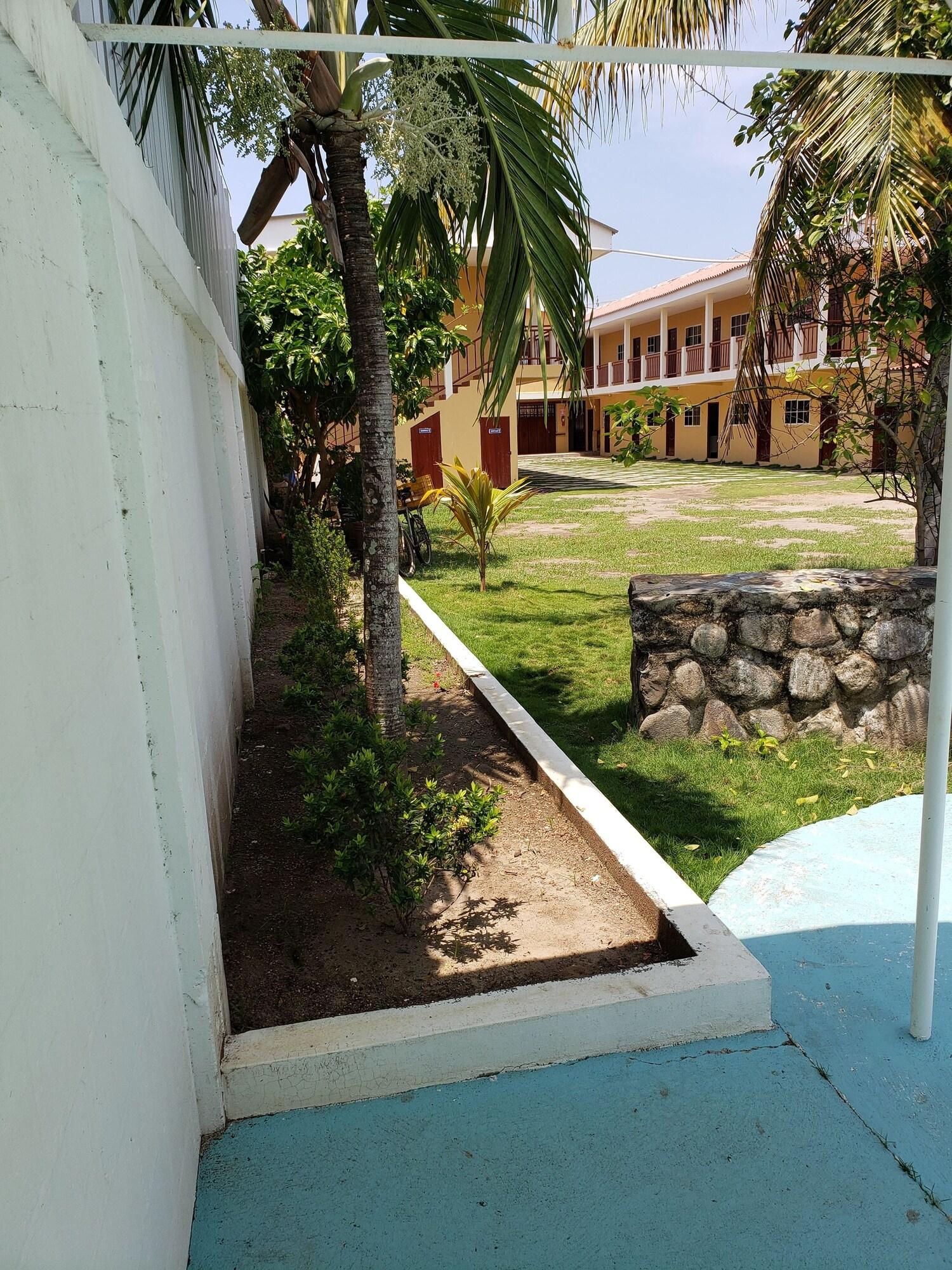 Tortuga Village Hotel 31/40
