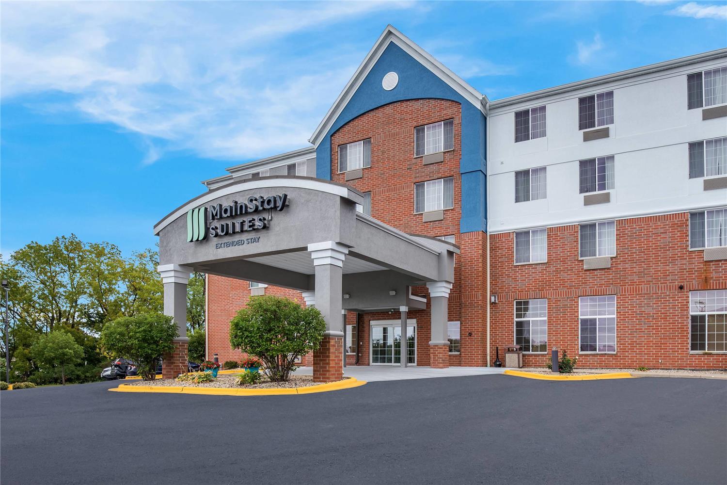 MainStay Suites Fitchburg Madison 40/44