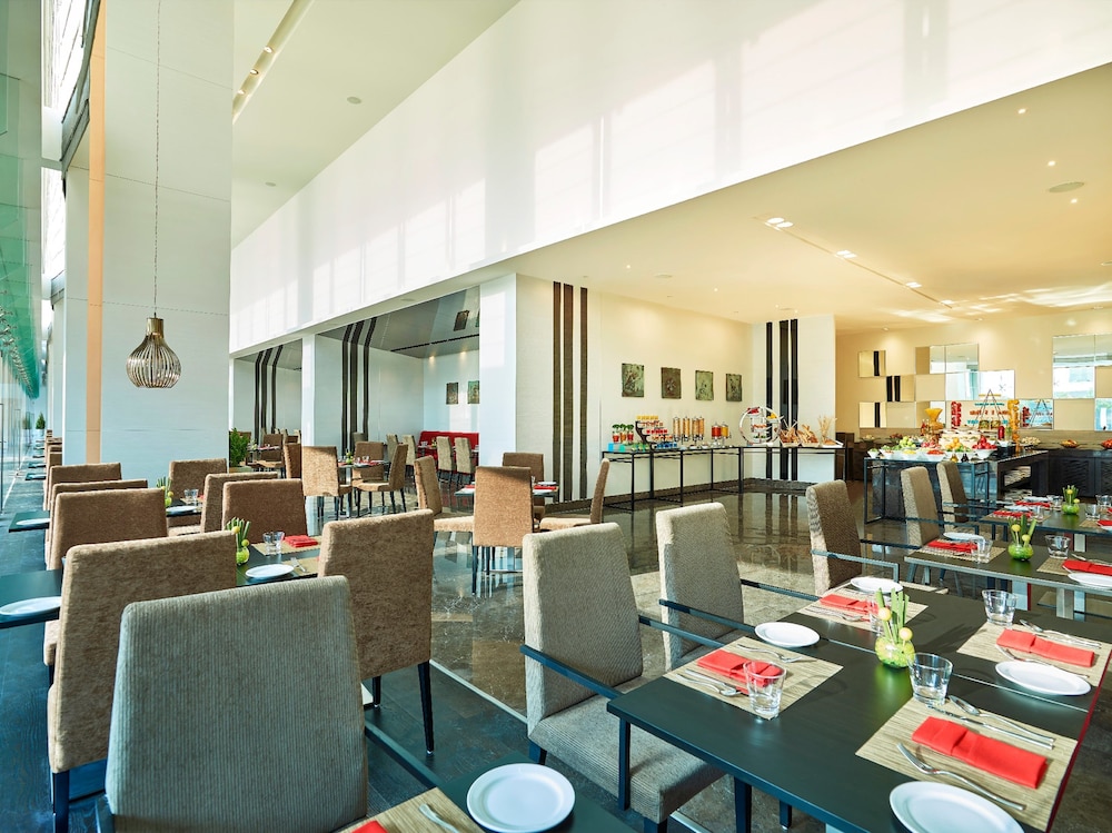 Vivanta Pune Hinjawadi (ex The Gateway Hotel Hinjawadi) 12/15