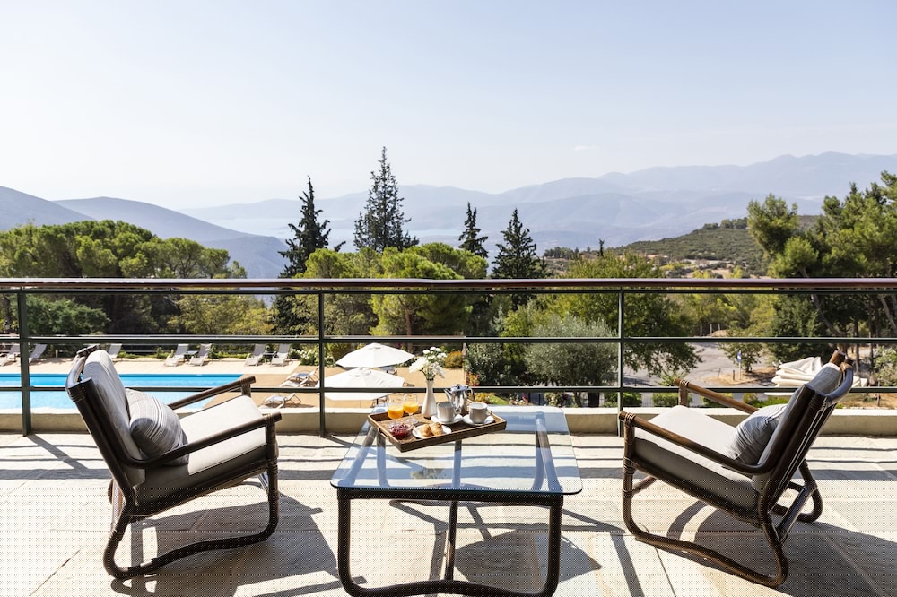 Amalia Hotel Delphi 60/66