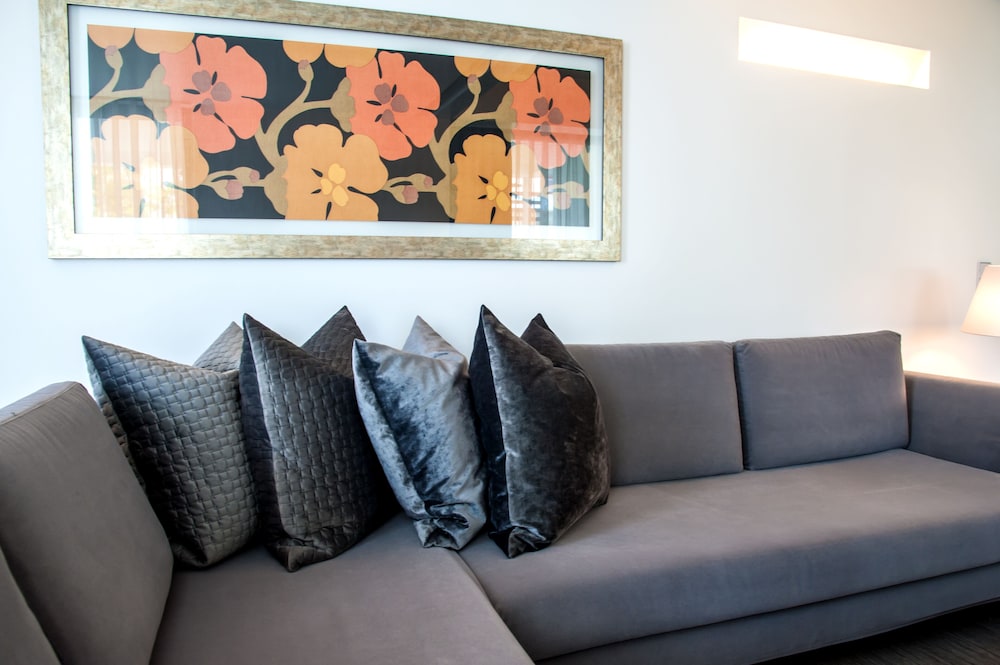 BRASIL SUITES 22/41