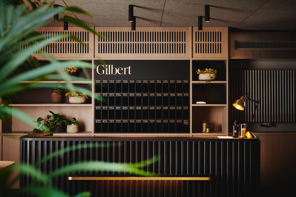 Hotel Gilbert 3/66