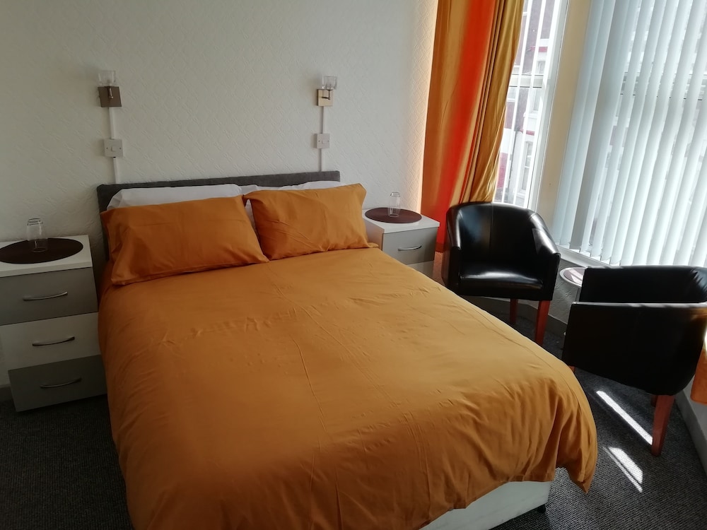 Trianon Guest House 8/30