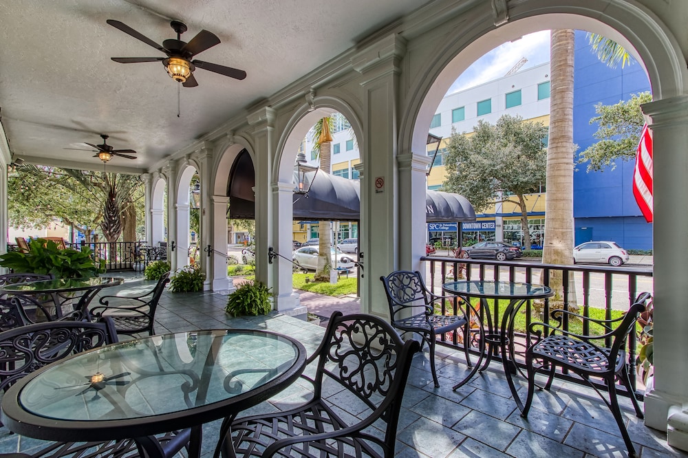 Cordova Inn 43/56
