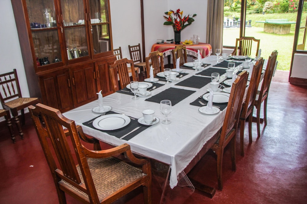 Ancoombra Tea Estate Bungalow 22/38