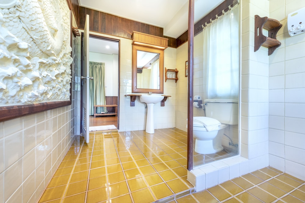 Vana Varin Resort Hua Hin 63/65