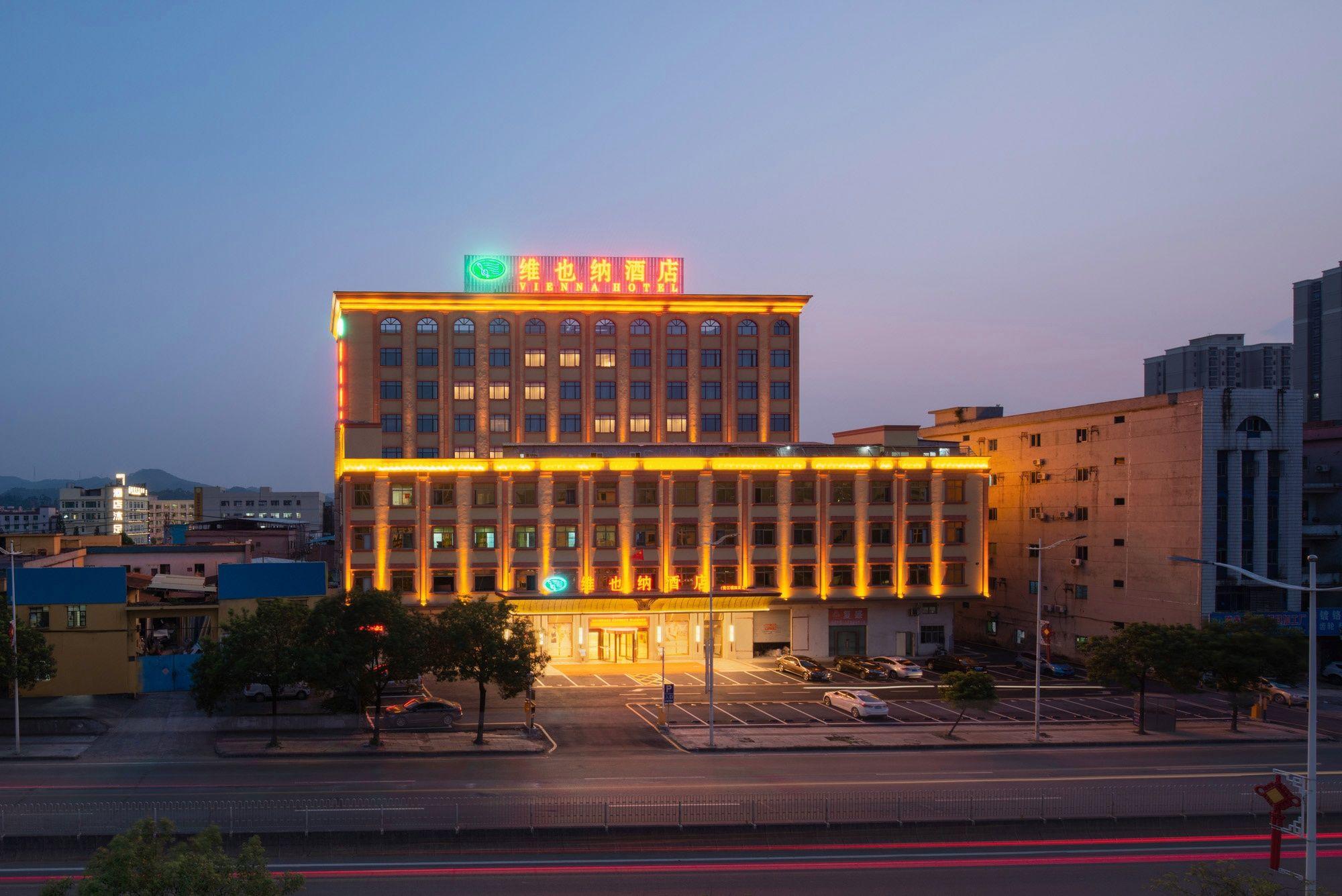 Vienna Hotel (Dongguan Huanjiang Tianhong Center) 3/48