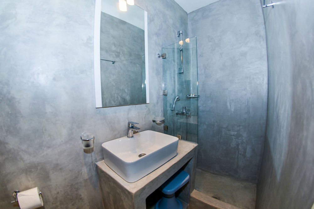 Nostos Hotel 46/50