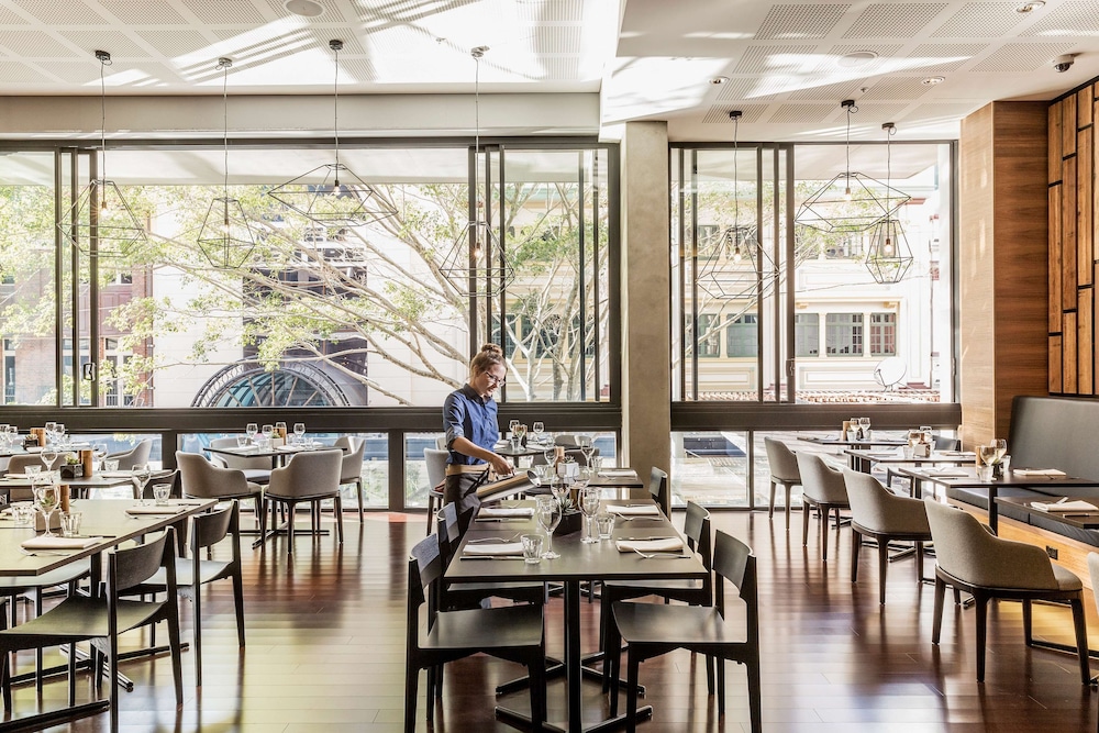 Hyatt Regency Brisbane 40/58