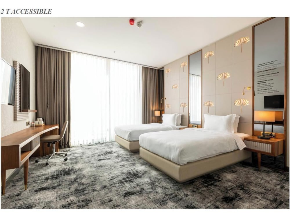 Room, Twin Beds, Accessible