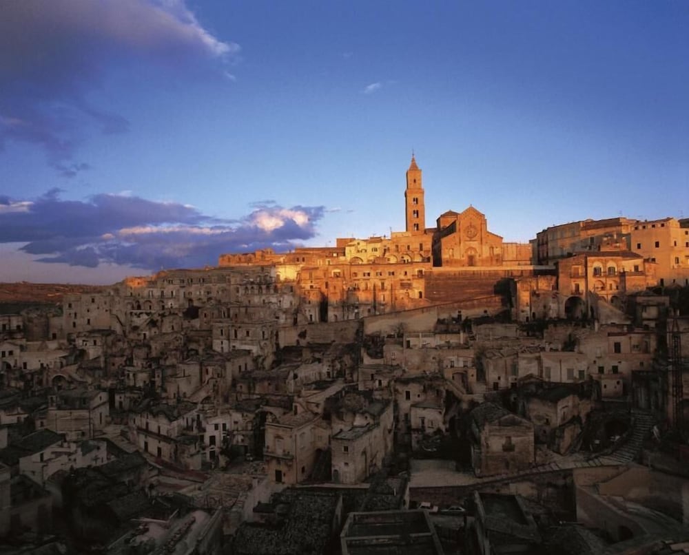 Domus Roma 23/30