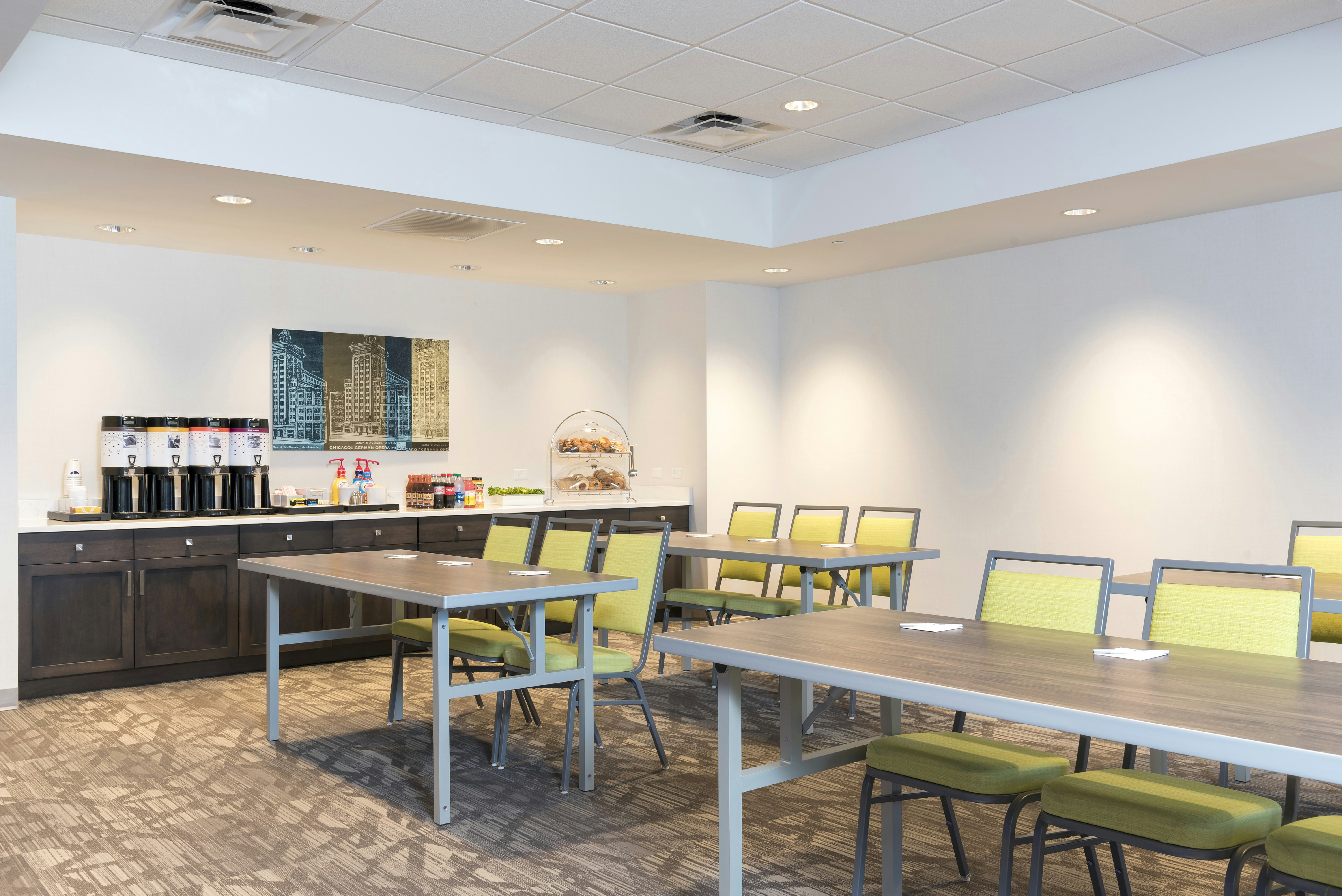 Hampton Inn Suites By Hilton Chicago Schaumburg Il 32/50