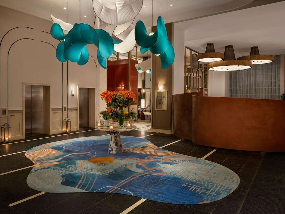 Sofitel Montreal Golden Mile 39/79