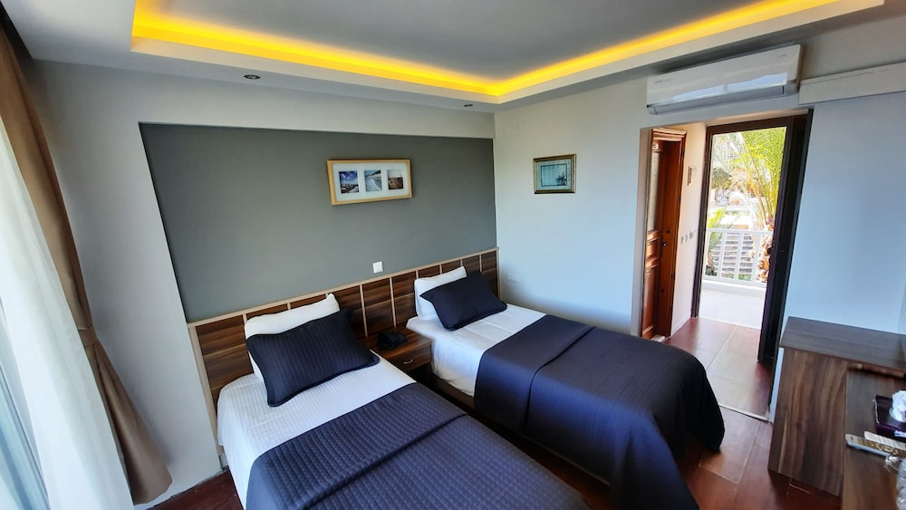 Standard, Twin Beds, Sea View