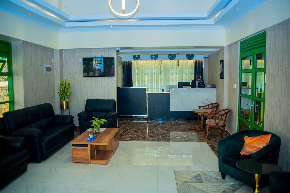 Highlands Suites Hotel 14/21