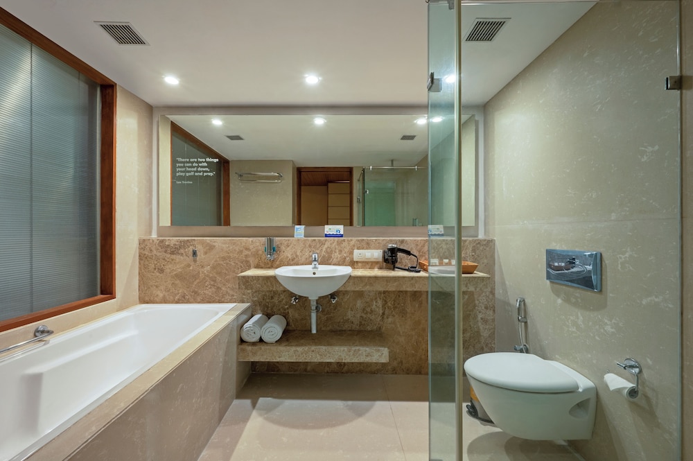 Club Mahindra Kensville Golf Resort 54/55