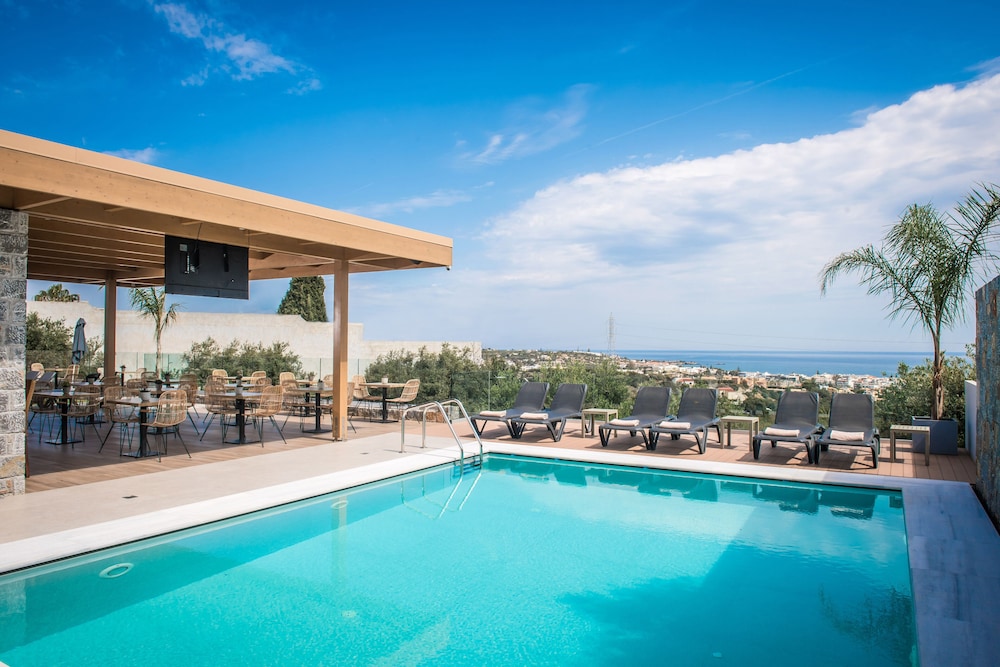 Casa Blu Boutique 54/64
